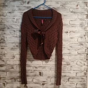 Cute brown sweater with tie